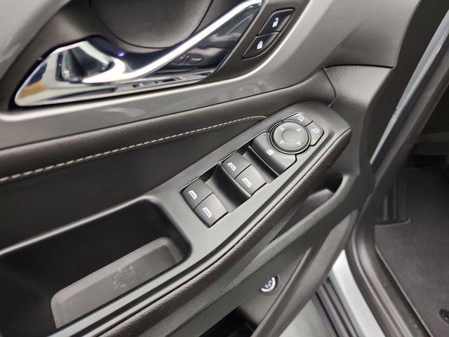 used 2023 Chevrolet Traverse car, priced at $30,981