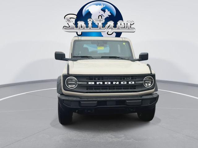 new 2025 Ford Bronco car, priced at $44,580