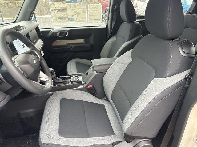 new 2025 Ford Bronco car, priced at $44,580