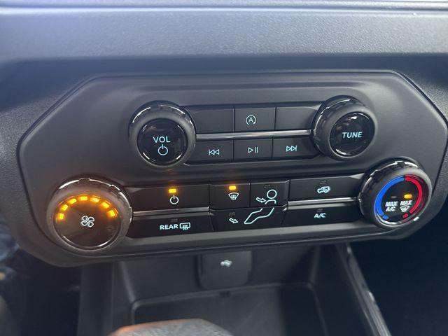 new 2025 Ford Bronco car, priced at $44,580