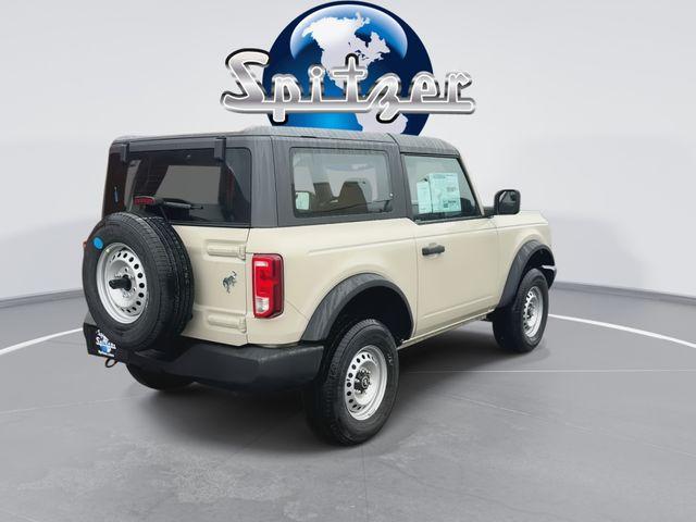 new 2025 Ford Bronco car, priced at $44,580