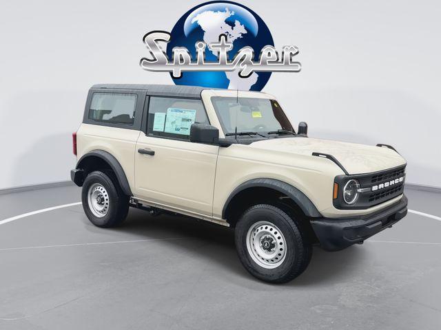 new 2025 Ford Bronco car, priced at $44,580