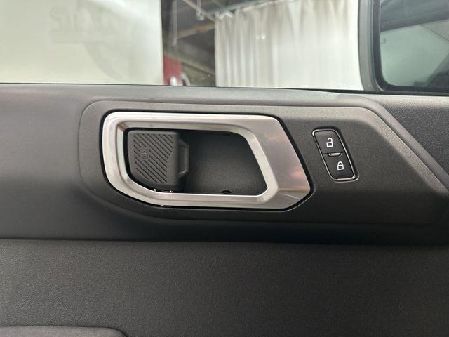 new 2025 Ford Bronco car, priced at $60,640