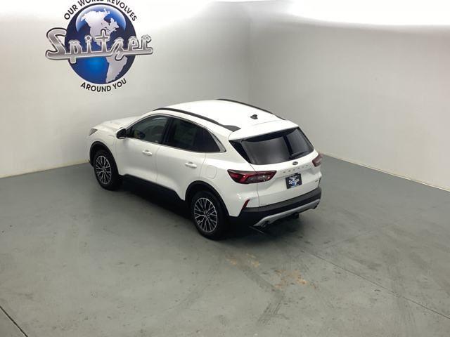 new 2025 Ford Escape car, priced at $40,825