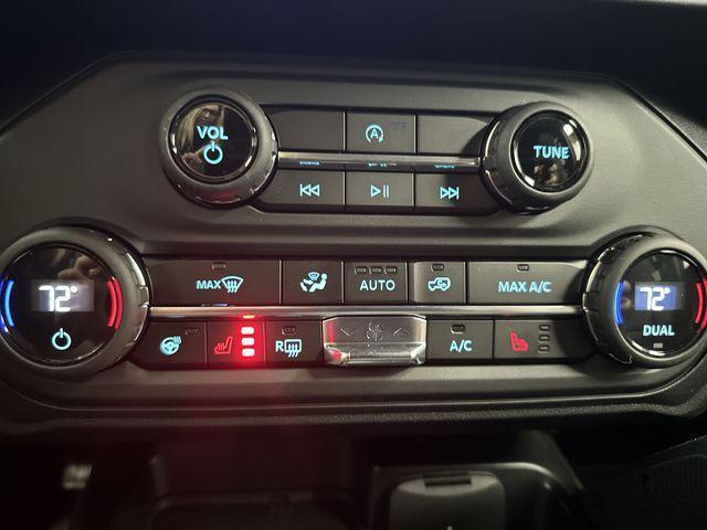 new 2025 Ford Bronco car, priced at $61,987