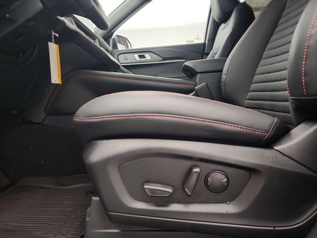 new 2026 Ford Explorer car, priced at $48,136