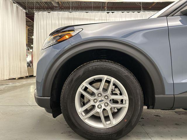 new 2026 Ford Explorer car, priced at $42,987