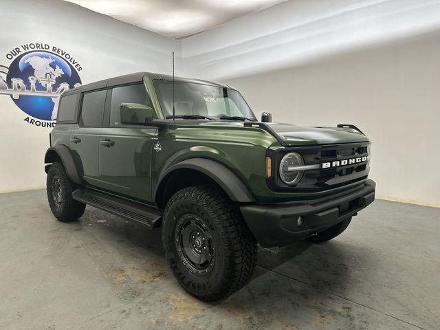 new 2025 Ford Bronco car, priced at $60,005
