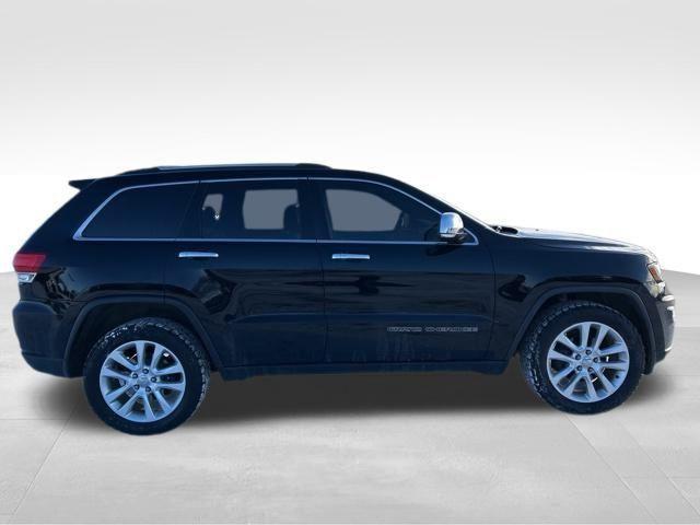 used 2017 Jeep Grand Cherokee car, priced at $13,999