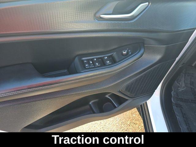 used 2023 Jeep Grand Cherokee car, priced at $26,999