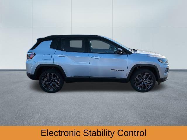 new 2026 Jeep Compass car, priced at $33,988