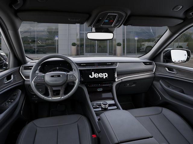 new 2026 Jeep Grand Cherokee car, priced at $46,988