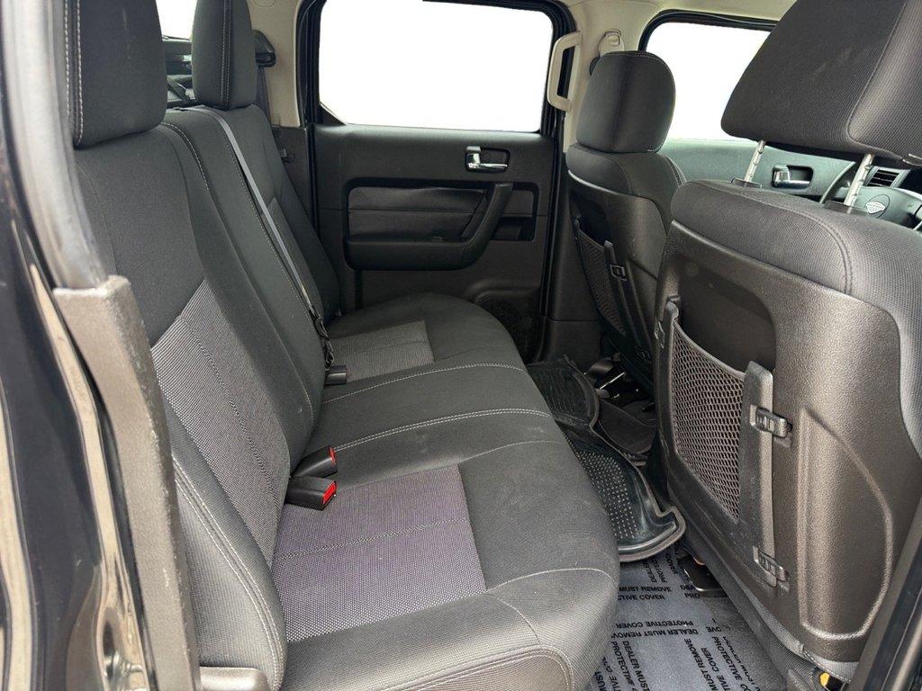 used 2009 Hummer H3 car, priced at $28,189