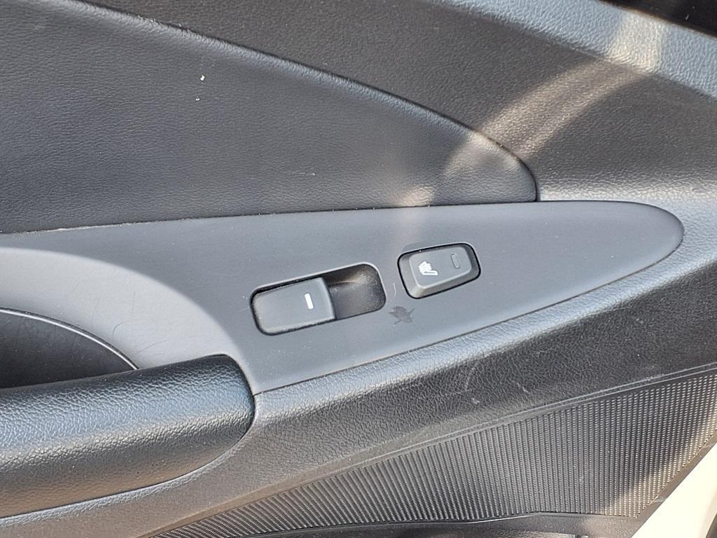 used 2013 Hyundai Sonata car, priced at $9,697