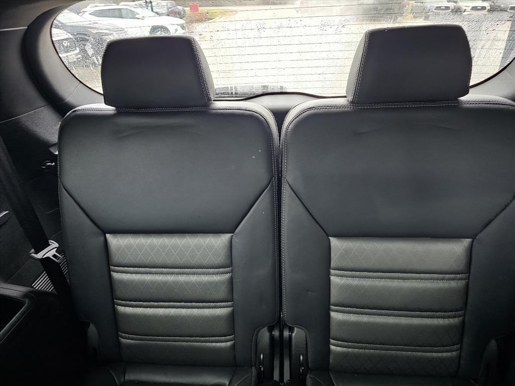 used 2017 Kia Sorento car, priced at $14,306