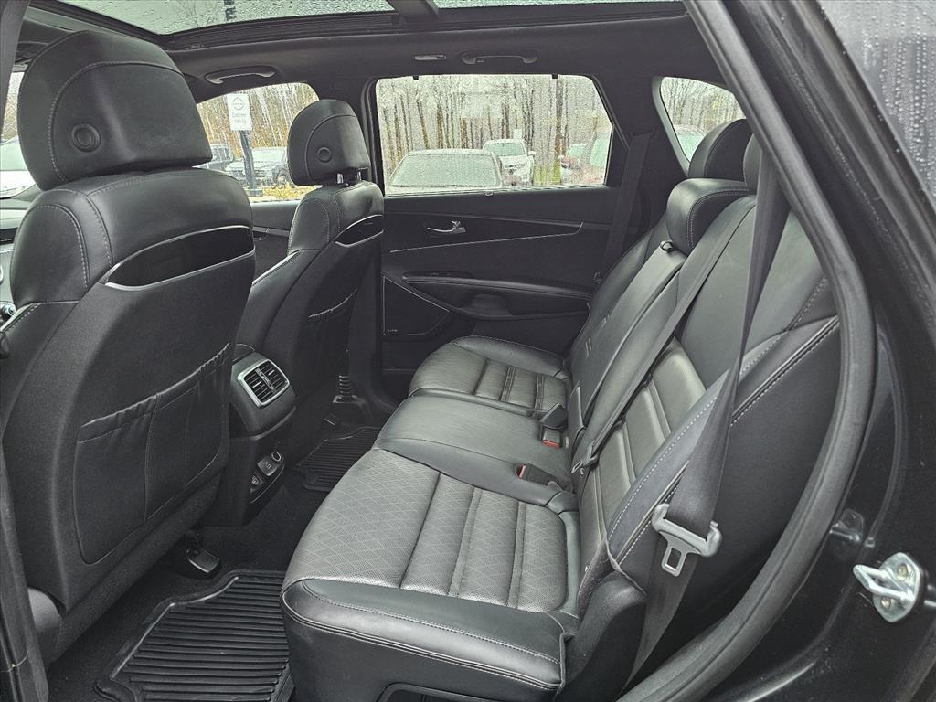 used 2017 Kia Sorento car, priced at $14,306