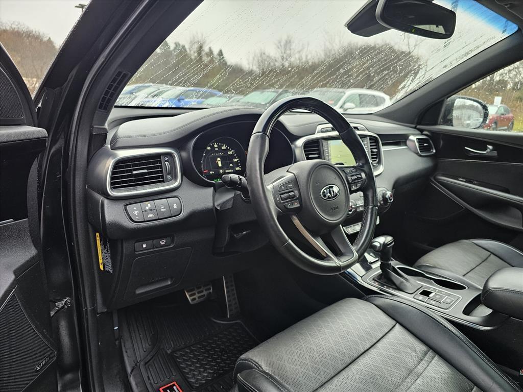 used 2017 Kia Sorento car, priced at $14,306