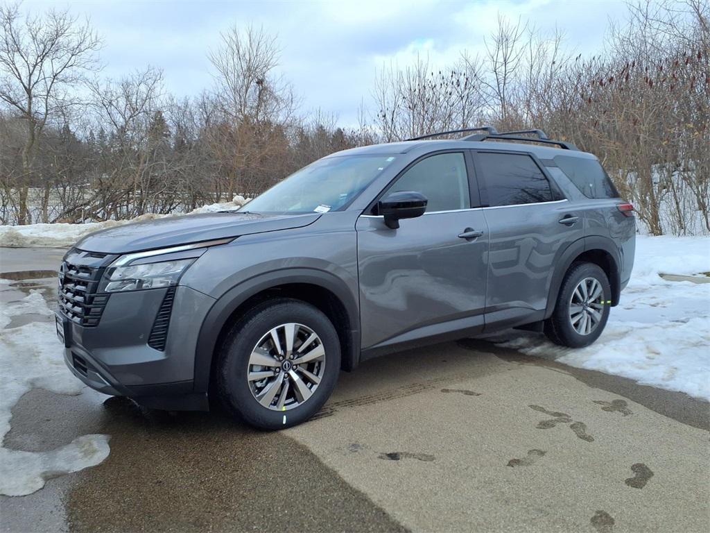 new 2026 Nissan Pathfinder car, priced at $42,618