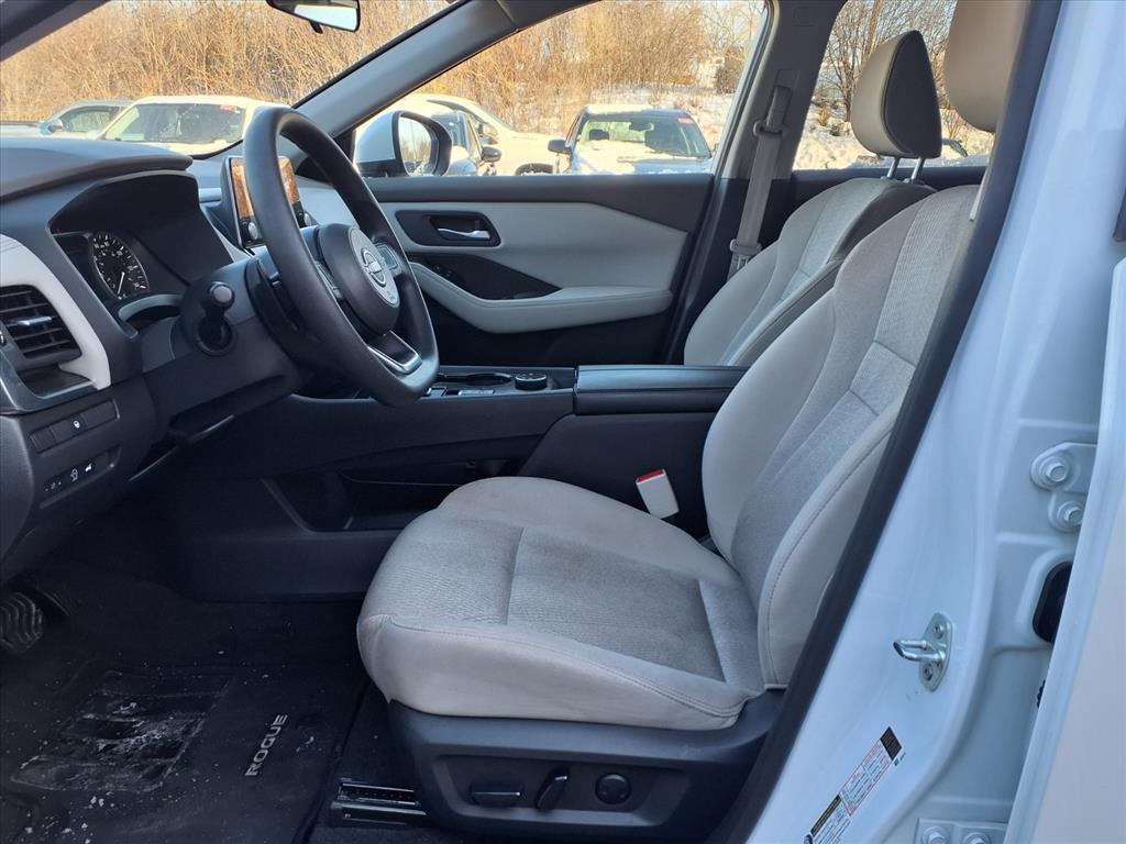 used 2024 Nissan Rogue car, priced at $20,805