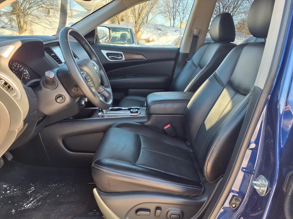 used 2020 Nissan Pathfinder car, priced at $23,483