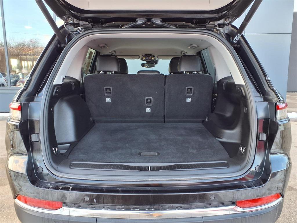 used 2023 Jeep Grand Cherokee car, priced at $30,098