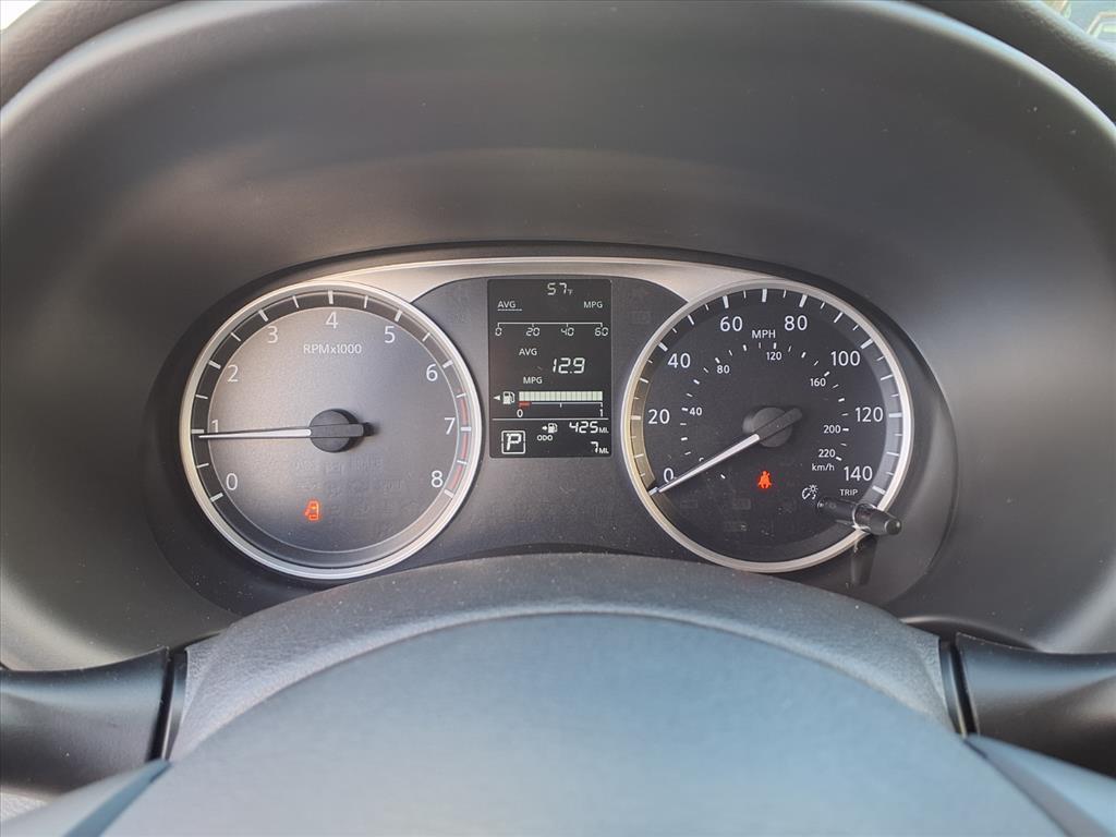 new 2025 Nissan Kicks car, priced at $21,956