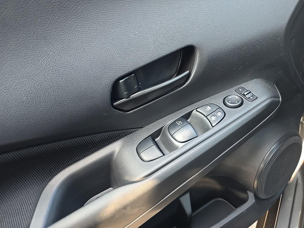 new 2025 Nissan Kicks car, priced at $21,942