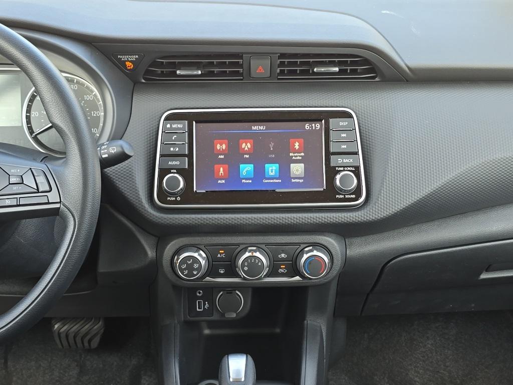 new 2025 Nissan Kicks car, priced at $21,942