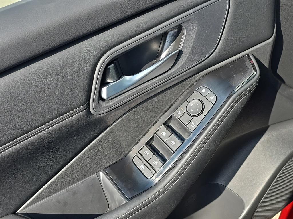 new 2026 Nissan Rogue car, priced at $31,189