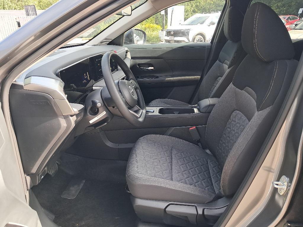 new 2026 Nissan Kicks car, priced at $27,177