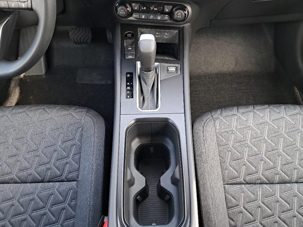 new 2026 Nissan Kicks car, priced at $27,177