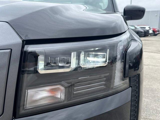 new 2026 Nissan Frontier car