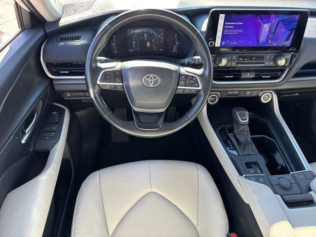 used 2024 Toyota Grand Highlander car, priced at $36,674
