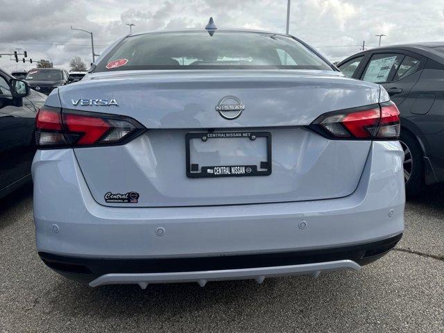 new 2025 Nissan Versa car