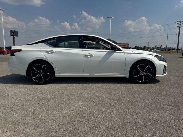 new 2025 Nissan Altima car