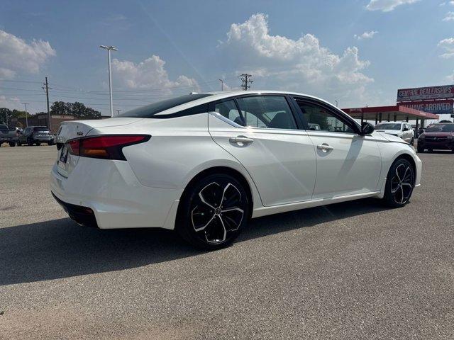 new 2025 Nissan Altima car