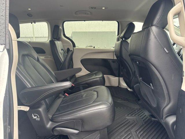 used 2022 Chrysler Pacifica car, priced at $23,222