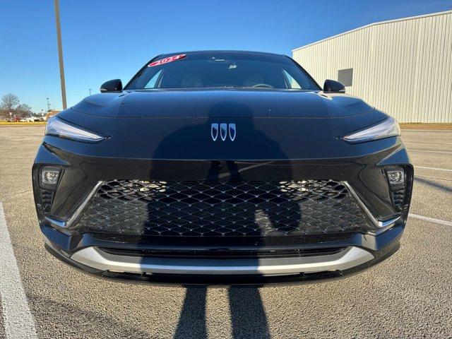 used 2024 Buick Envista car, priced at $25,549