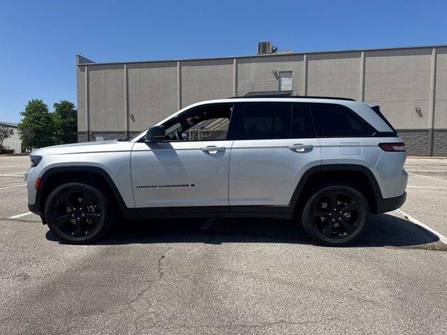 used 2023 Jeep Grand Cherokee car, priced at $31,444