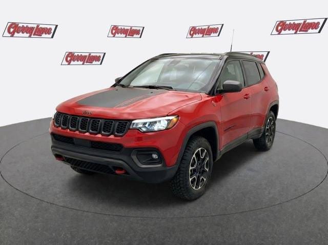 used 2025 Jeep Compass car, priced at $22,717