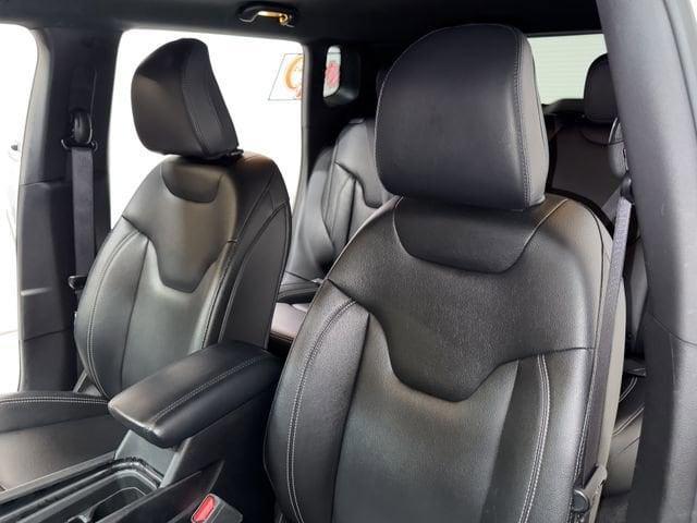 used 2025 Jeep Compass car, priced at $23,324
