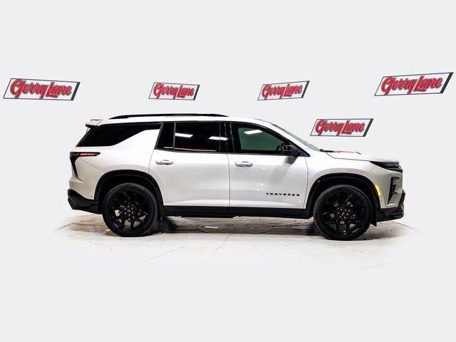 used 2024 Chevrolet Traverse car, priced at $44,299