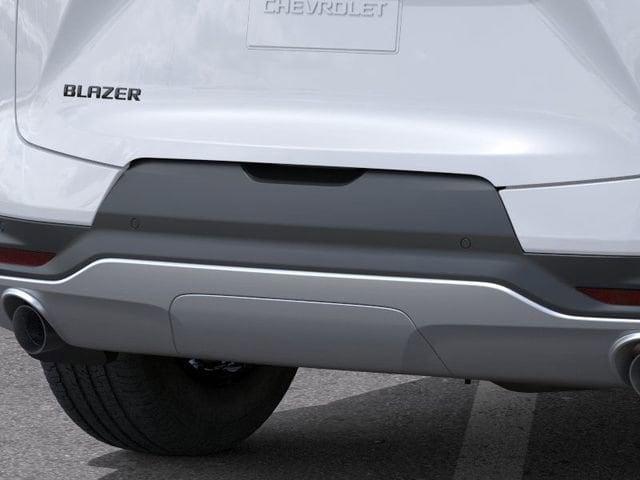 new 2026 Chevrolet Blazer car, priced at $34,275