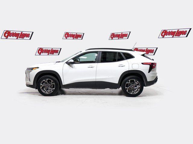 used 2025 Chevrolet Trax car, priced at $21,998