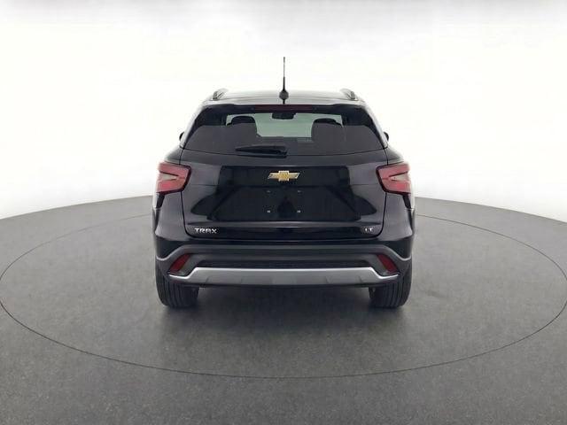 used 2025 Chevrolet Trax car, priced at $23,324