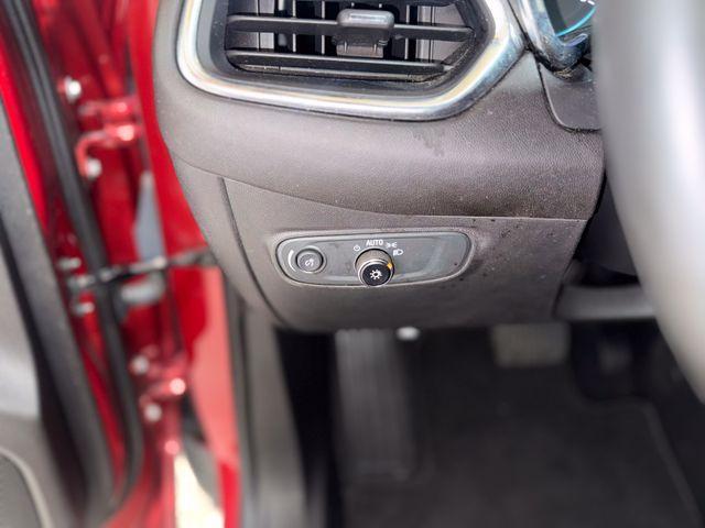 used 2023 Chevrolet Equinox car, priced at $21,599