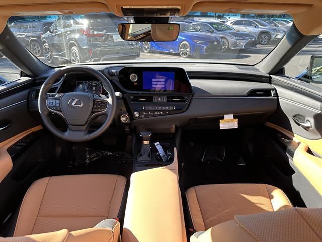 new 2025 Lexus ES 350 car, priced at $43,854