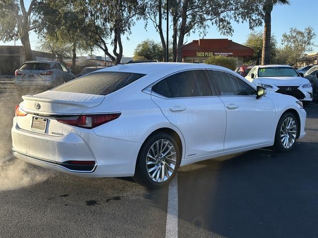 used 2021 Lexus ES 300h car, priced at $28,490