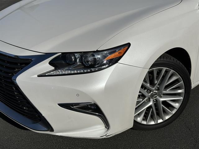 used 2016 Lexus ES 350 car, priced at $17,490