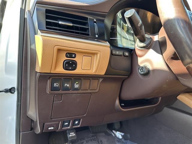 used 2016 Lexus ES 350 car, priced at $17,490